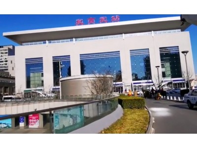 北京北高鐵站廣告