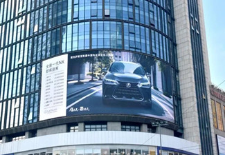 廣告主在投放戶外廣告時，應該考慮什么因素?