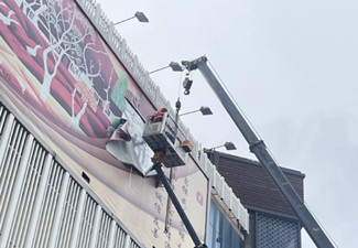 南京為何要拆除戶外大牌廣告