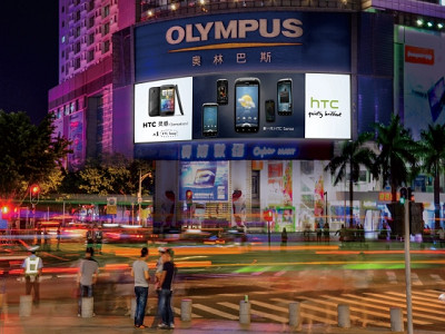 深圳華強北現代之窗LED屏廣告 深圳華強北現代之窗LED屏廣告