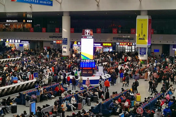 高鐵站廣告 高鐵站廣告