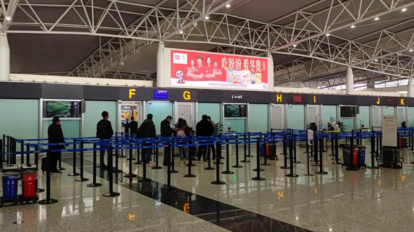 石家莊正定國際機場T2國內安檢口LED廣告 石家莊正定國際機場T2國內安檢口LED廣告