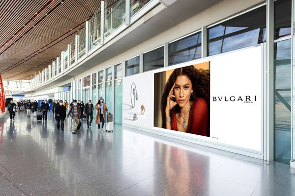 寶格麗機場廣告 寶格麗機場廣告