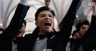 伯爵旅拍電梯視頻廣告