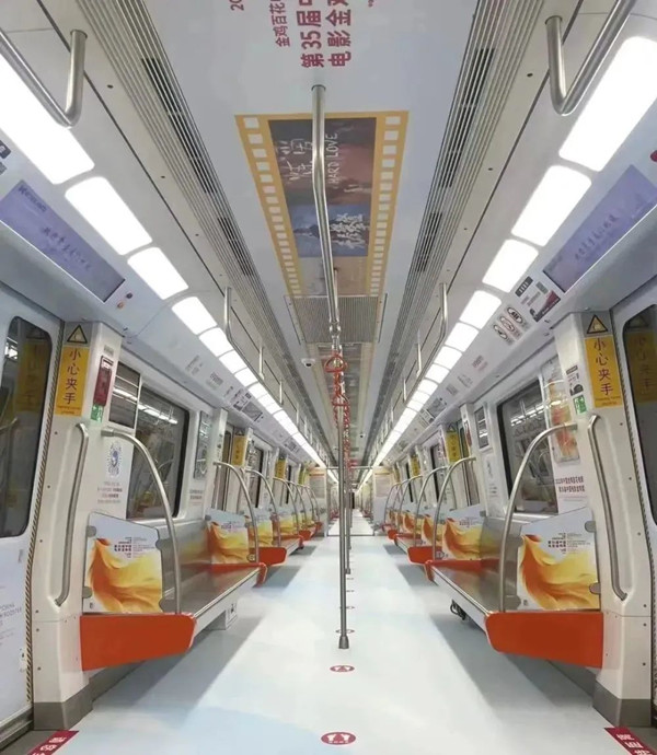 沉浸式地鐵廣告 沉浸式地鐵廣告