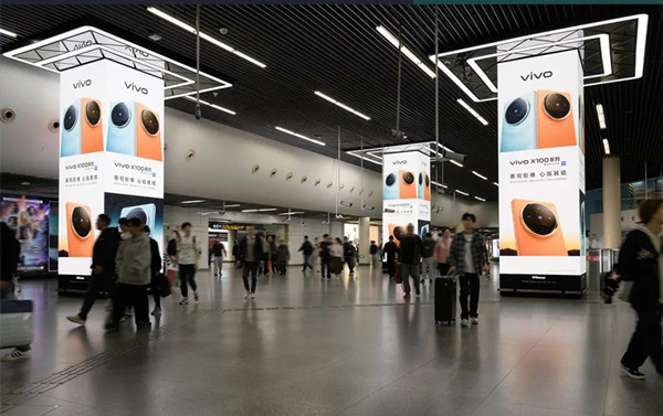 VIVO上海地鐵廣告